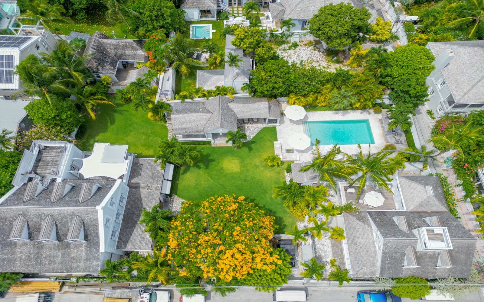 Java Estate, Harbour Island - Bahamas Real Estate
