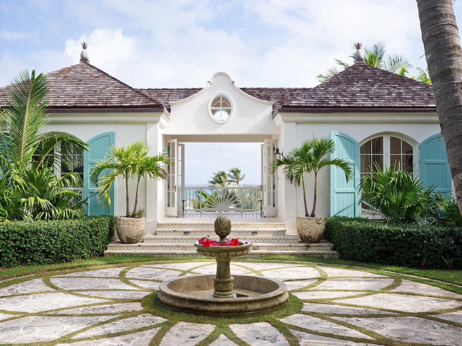 Timeless Caribbean property with ocean views and enduring architectural design